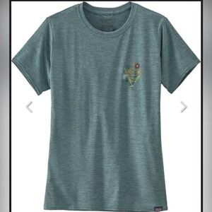 Patagonia Activewear Women’s shirt